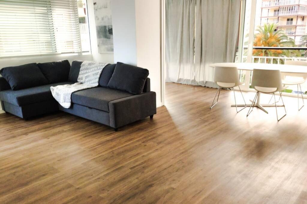 Apartamento Recien Reformado En Primera Linea Con Vistas A La Playa De La Almadraba Benicàssim Eksteriør billede